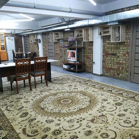 Фэмили Хостел Almatî Exterior foto