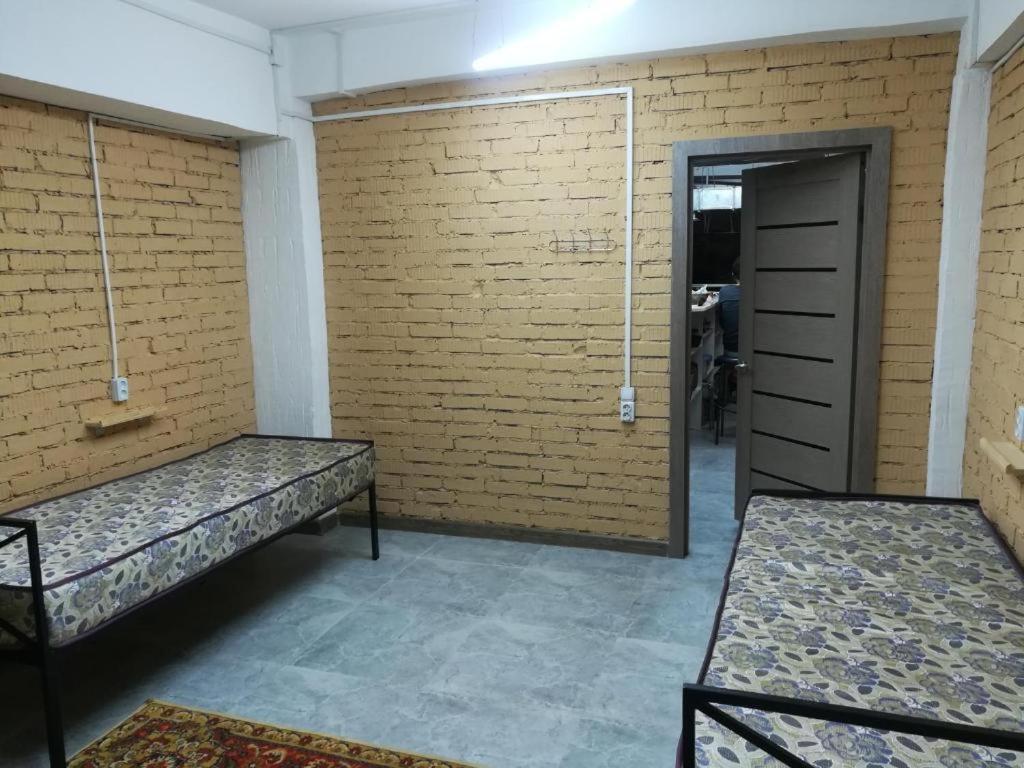 Фэмили Хостел Almatî Exterior foto