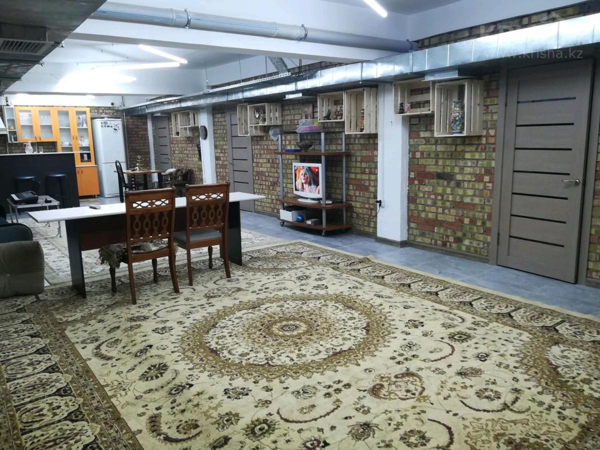 Фэмили Хостел Almatî Exterior foto