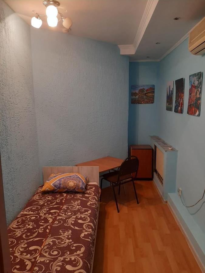 Фэмили Хостел Almatî Exterior foto