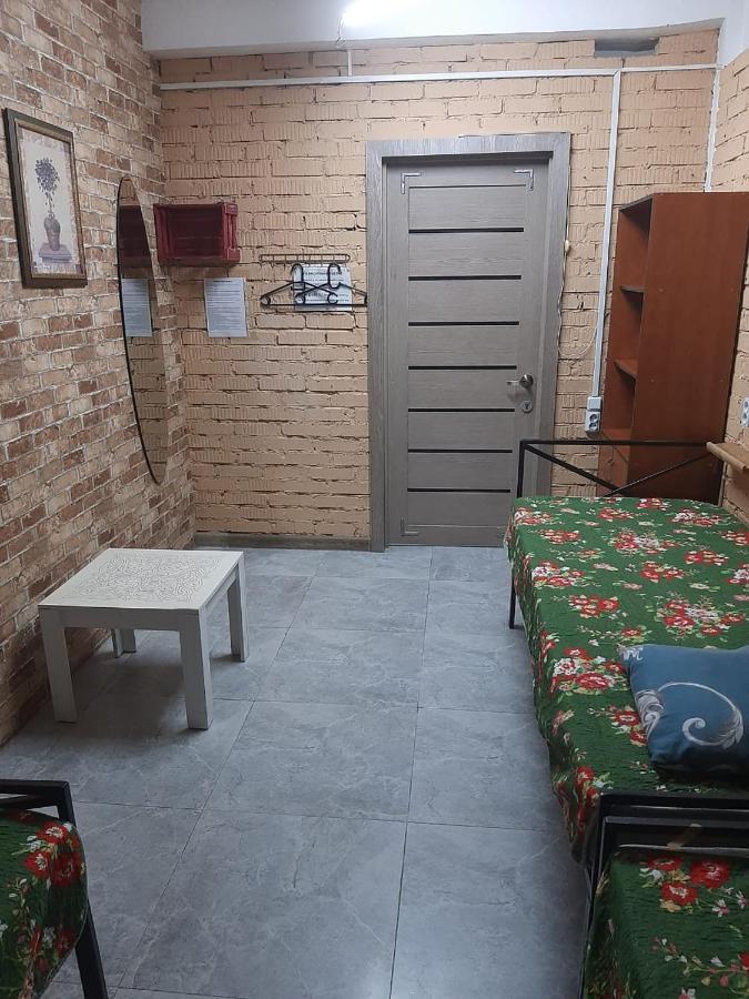 Фэмили Хостел Almatî Exterior foto